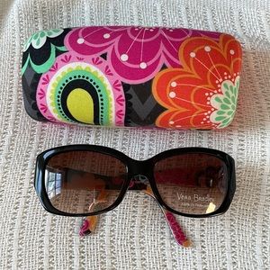 Vera Bradley Maxine sunglasses